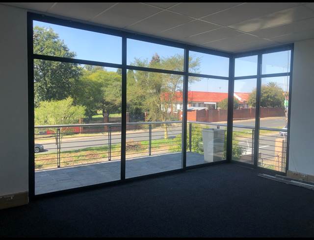 155M² OFFICE TO LET IN ILLOVO