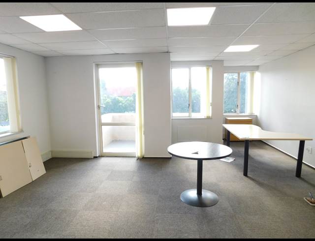 350M² OFFICE TO LET IN RANDBURG CENTRAL