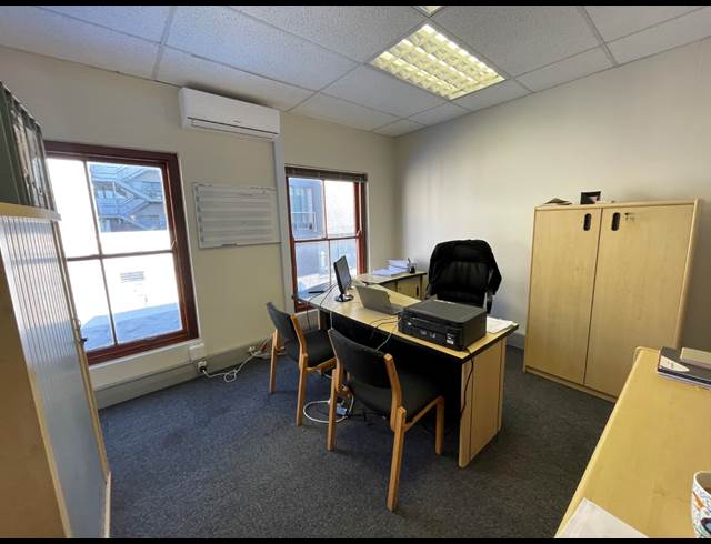 870M² BUILDING TO LET IN GARDENS