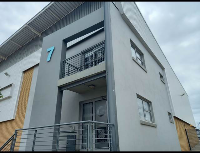 534M² WAREHOUSE TO LET IN POMONA