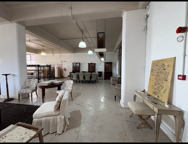 536M² OFFICE TO LET IN WOODSTOCK