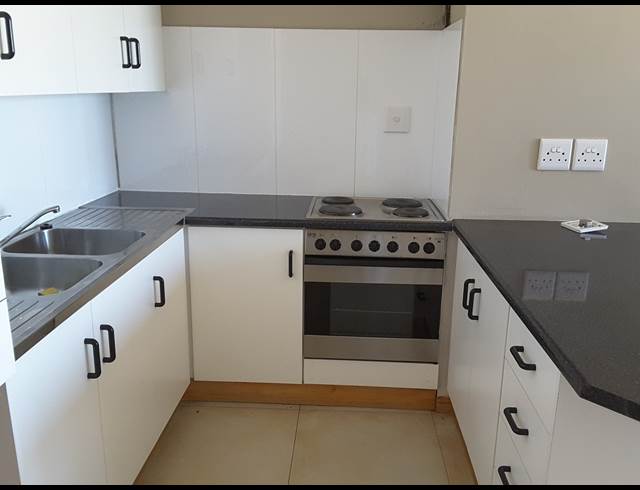 1 bed property to rent in PAROW EAST