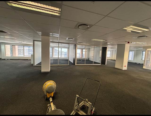 979M² OFFICE TO LET IN CAPE TOWN CITY CENTRE