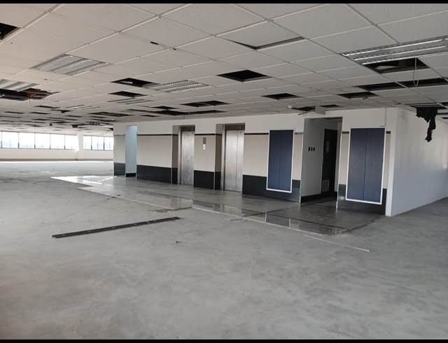 1,246M² OFFICE TO LET IN WESTVILLE