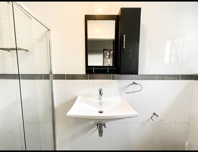 2 BEDROOM PROPERTY TO RENT IN MORNINGSIDE