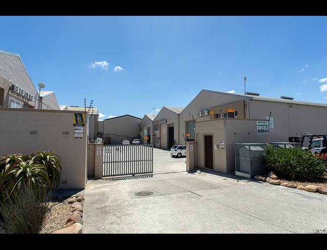 266M² WAREHOUSE TO LET IN FISANTEKRAAL INDUSTRIAL