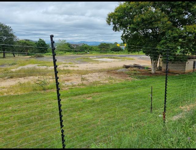 10,000M² VACANT LAND TO LET IN ROCKY DRIFT