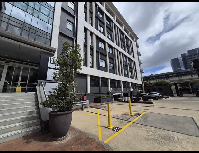 595M² OFFICE TO LET IN SANDTON CENTRAL