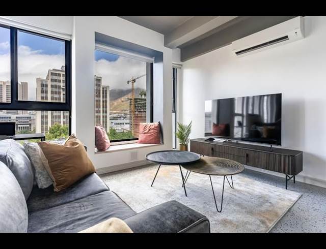 1 BEDROOM APARTMENT RENTED IN CAPE TOWN CITY CENTRE