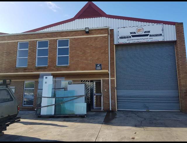 375M² WAREHOUSE TO LET IN RACING PARK