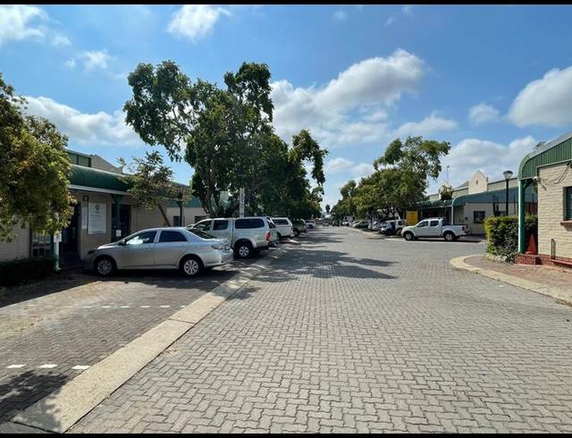INDUSTRIAL PROPERTY TO RENT IN HENNOPSPARK