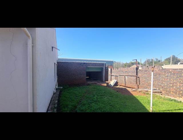 70M² OFFICE TO LET IN OATLANDS