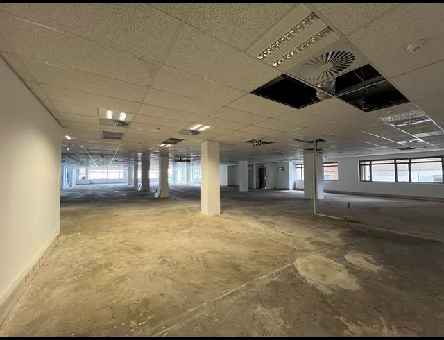 422M² OFFICE TO LET IN CENTURION CENTRAL