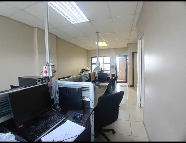 60M² APARTMENT BLOCK TO LET IN NEW TOWN CENTRE