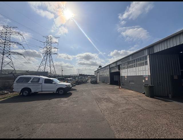 480M² WAREHOUSE TO LET IN GLEN ANIL