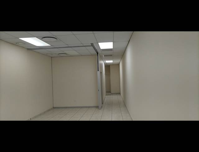 76M² BUSINESS CENTRE TO LET IN NELSPRUIT CENTRAL