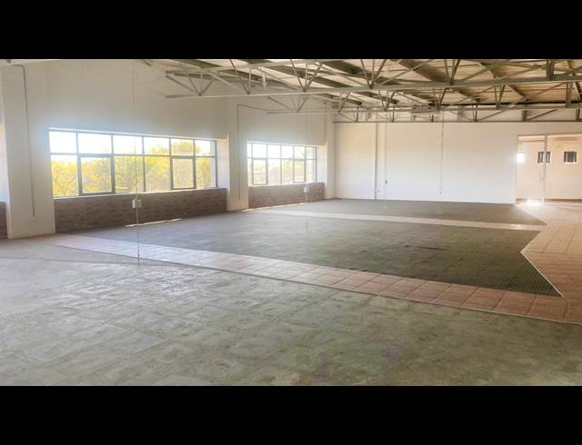 1,233M² WAREHOUSE TO LET IN LINBRO PARK