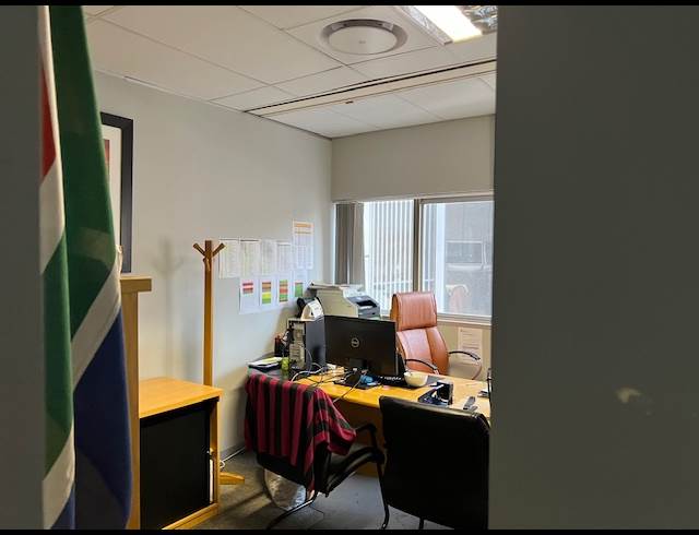 1,415M² OFFICE TO LET IN CAPE TOWN CITY CENTRE