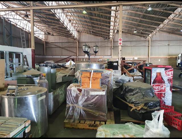 3,400M² WAREHOUSE TO LET IN SPARTAN