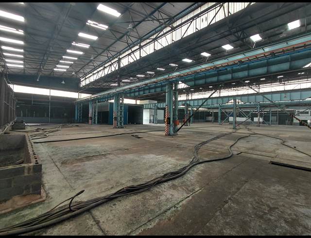 25,085M² FACTORY TO LET IN CLAYVILLE