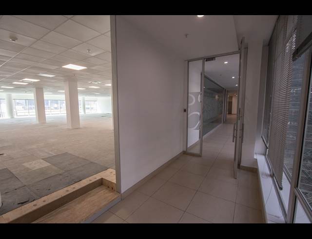380M² OFFICE TO LET IN SANDTON CENTRAL