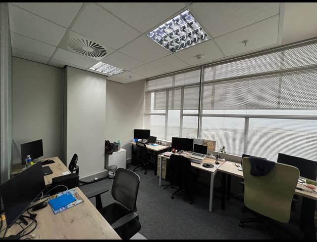 175M² OFFICE TO LET IN UMHLANGA RIDGESIDE