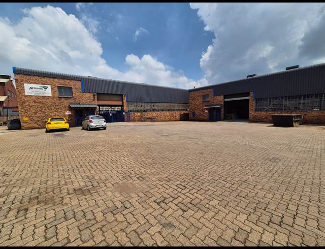 800M² WAREHOUSE RENTED IN WADEVILLE