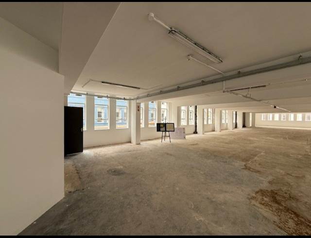 699M² OFFICE TO LET IN CAPE TOWN CITY CENTRE