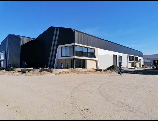 529M² WAREHOUSE TO LET IN STIKLAND INDUSTRIAL