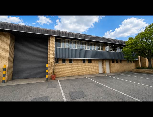 350M² WAREHOUSE TO LET IN MEADOWDALE
