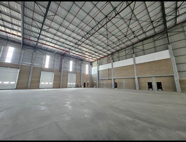 3,563M² WAREHOUSE TO LET IN SAMRAND BUSINESS PARK