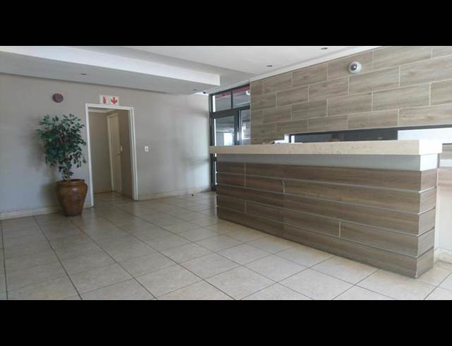 2 BEDROOM PROPERTY TO RENT IN CLAREMONT