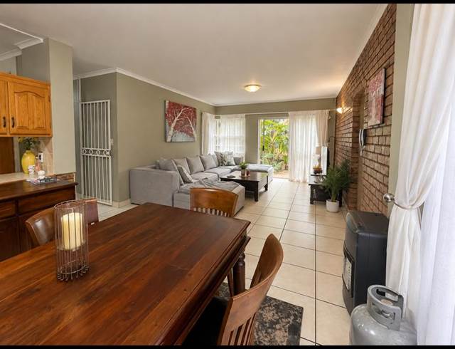 4 BEDROOM PROPERTY TO RENT IN MORELETAPARK