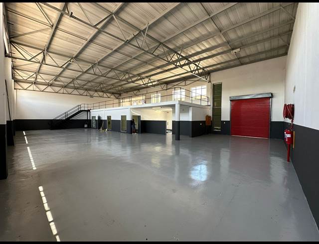528M² WAREHOUSE TO LET IN STRIJDOMPARK
