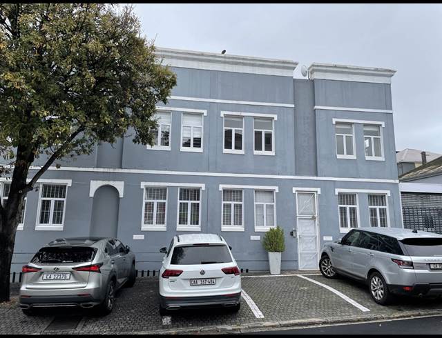 73M² OFFICE TO LET IN GARDENS