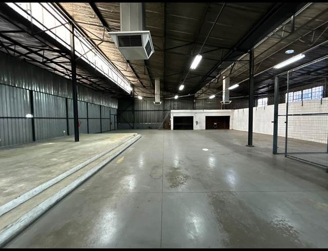 481M² WAREHOUSE TO LET IN KRAMERVILLE