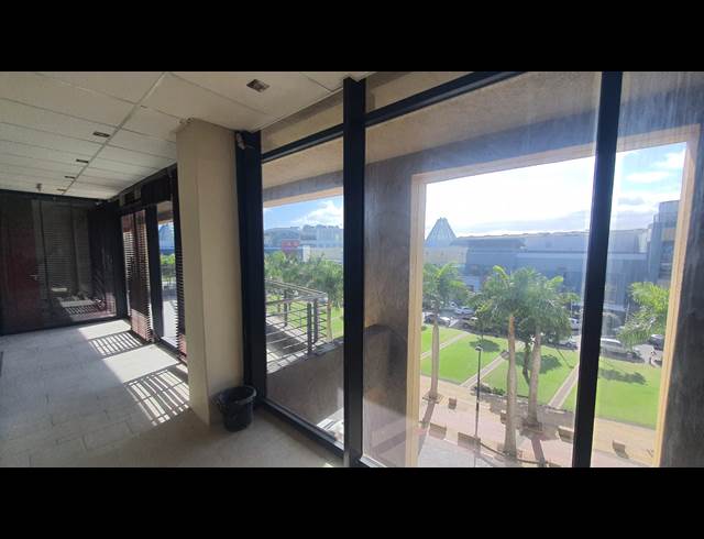 99M² OFFICE TO LET IN UMHLANGA RIDGE