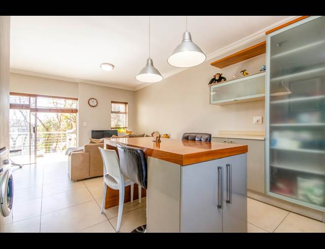 2 BEDROOM APARTMENT RENTED IN WENDYWOOD