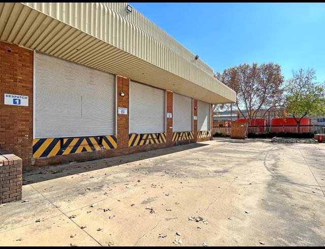 3,891M² WAREHOUSE TO LET IN KELVIN