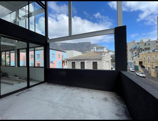 330M² RETAIL TO LET IN CAPE TOWN CITY CENTRE