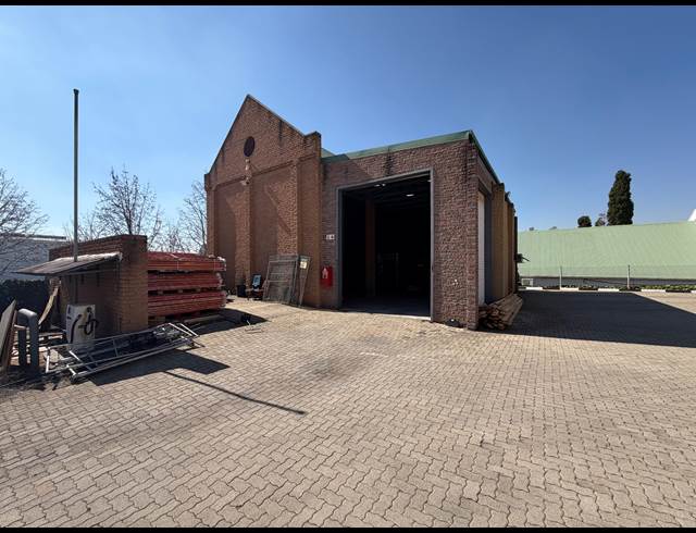 7,988M² WAREHOUSE TO LET IN RANDJESPARK