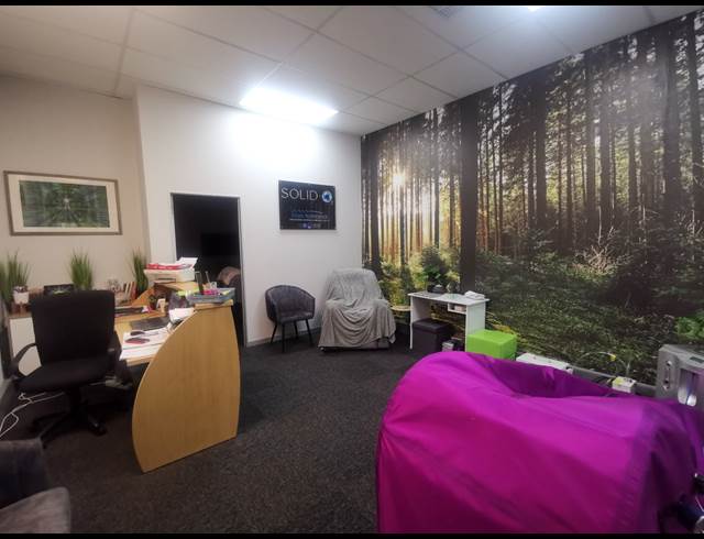 34M² OFFICE TO LET IN RYNFIELD