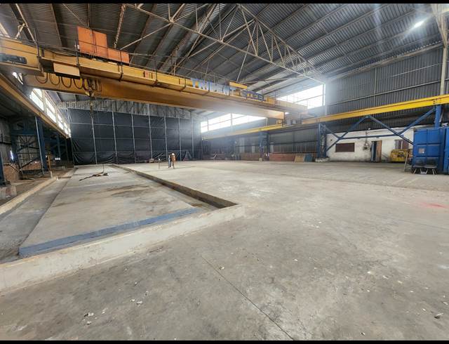 1,250M² FACTORY TO LET IN ROODEKOP