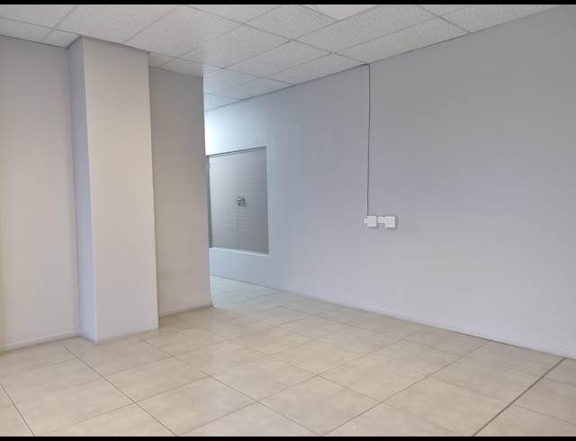 463M² OFFICE TO LET IN NELSPRUIT EXT 7
