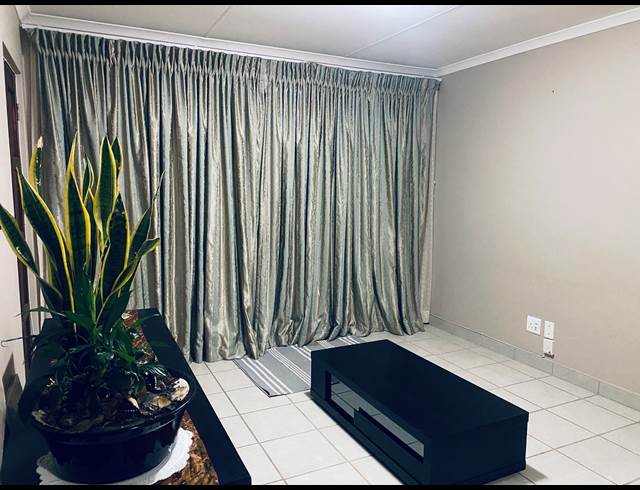 3 BEDROOM TOWNHOUSE RENTED IN NOORDWYK