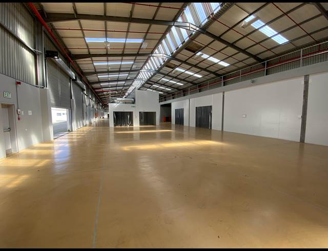 2,700M² WAREHOUSE RENTED IN EPPING INDUSTRIAL