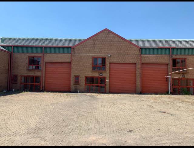 306M² WAREHOUSE TO LET IN KEW
