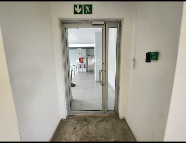 586M² OFFICE TO LET IN HALFWAY GARDENS