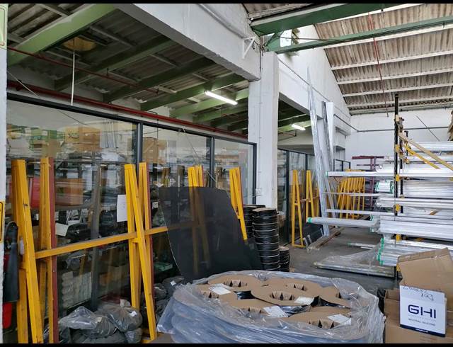 4,621M² WAREHOUSE TO LET IN PAROW INDUSTRIAL