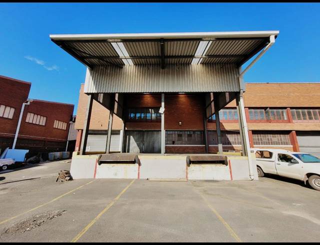 5,860M² WAREHOUSE TO LET IN MOBENI
